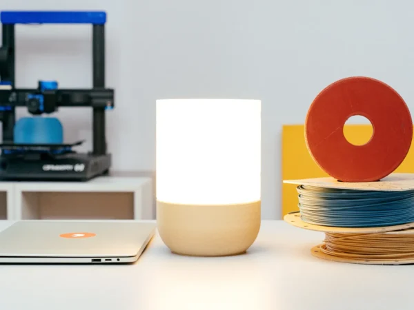 3D printed Desk lamp